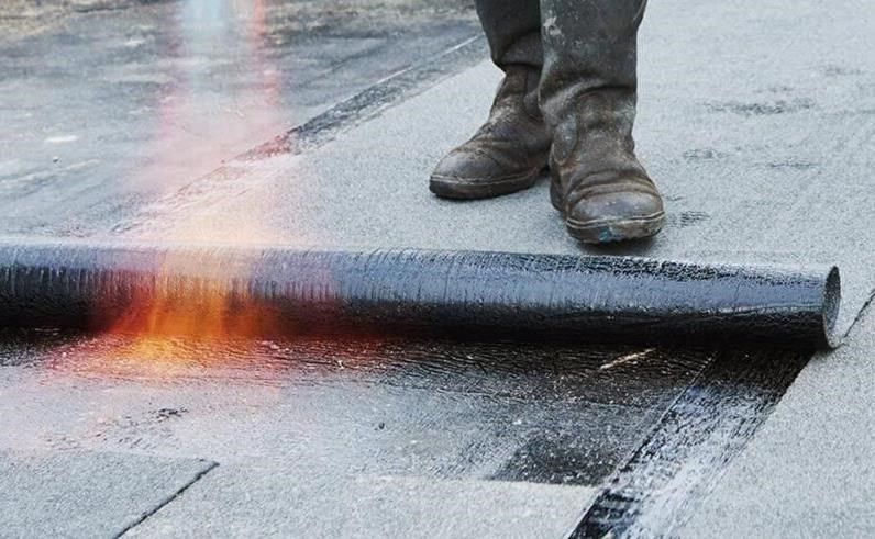 مراحل انجام قیرگونی کف در ساختمان