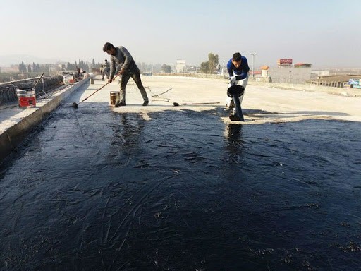 مراحل انجام قیرگونی کف در ساختمان